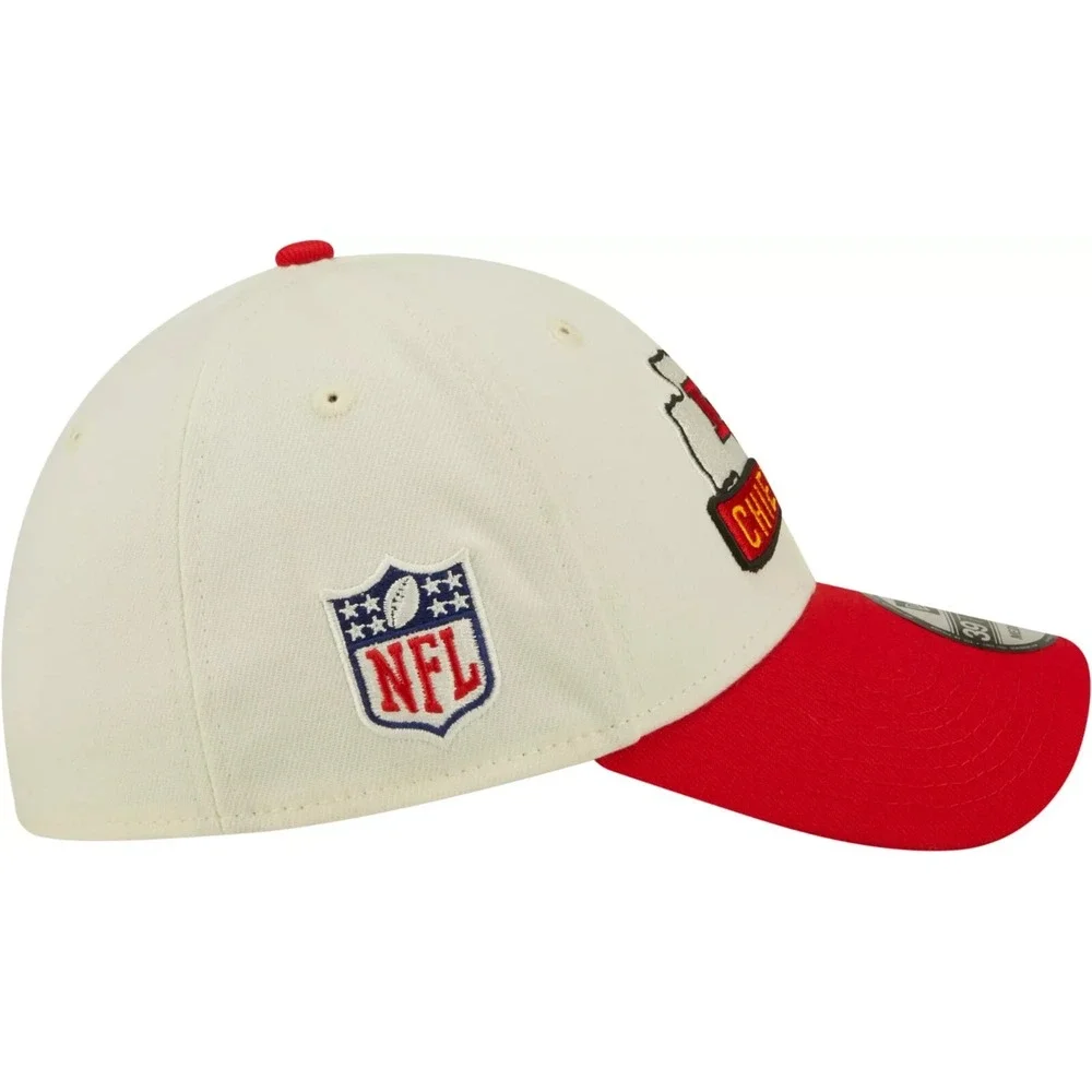 Kansas City Chiefs New Era 39THIRTY NFL Sideline On-Field Chrome Hat Med/Large